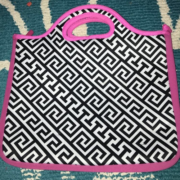 Electronic Carrying Bag - Picture 1 of 5